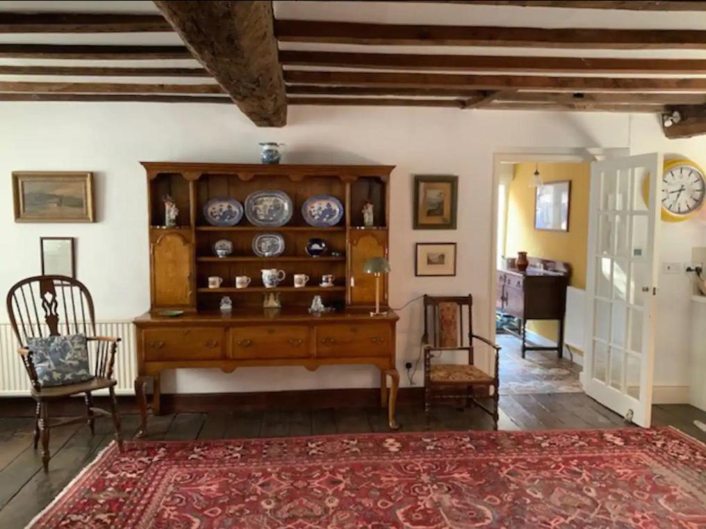 Pass The Keys Magical Period House In The Heart Of Ludlow Bagian luar foto